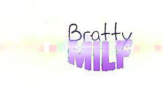 Milf Caitlin Bell Comes On To Sons Coach